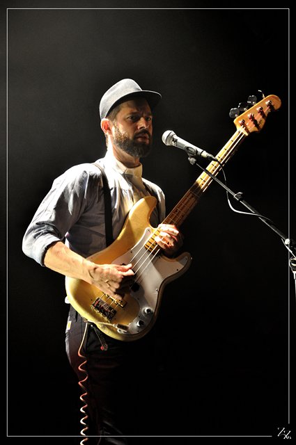 22636-2  Whomadewho 24-04-2012 (Zz) (p).jpg